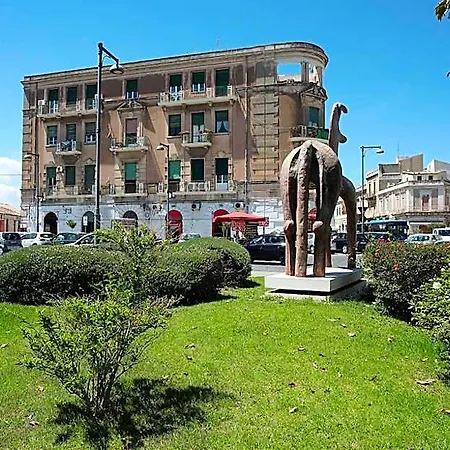 Sikuli E Sikani לינה וארוחת בוקר 4*